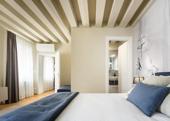 San Giovanni E Paolo Canal View R&r Velence