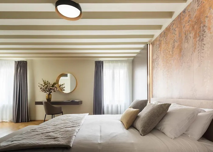 San Giovanni E Paolo Canal View R&r * Velence